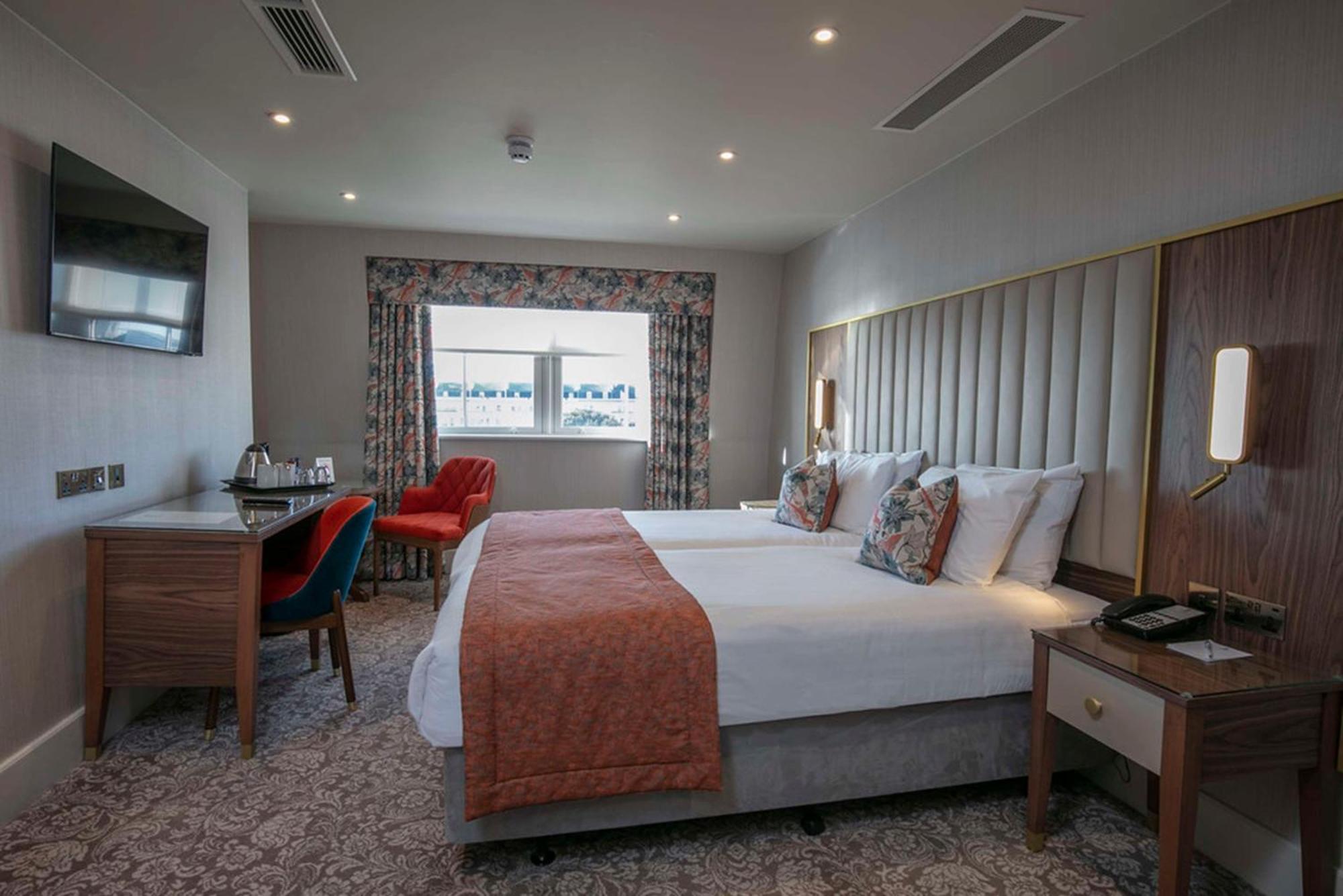 Hotel Voco The Clifton Folkestone By Ihg Exterior foto